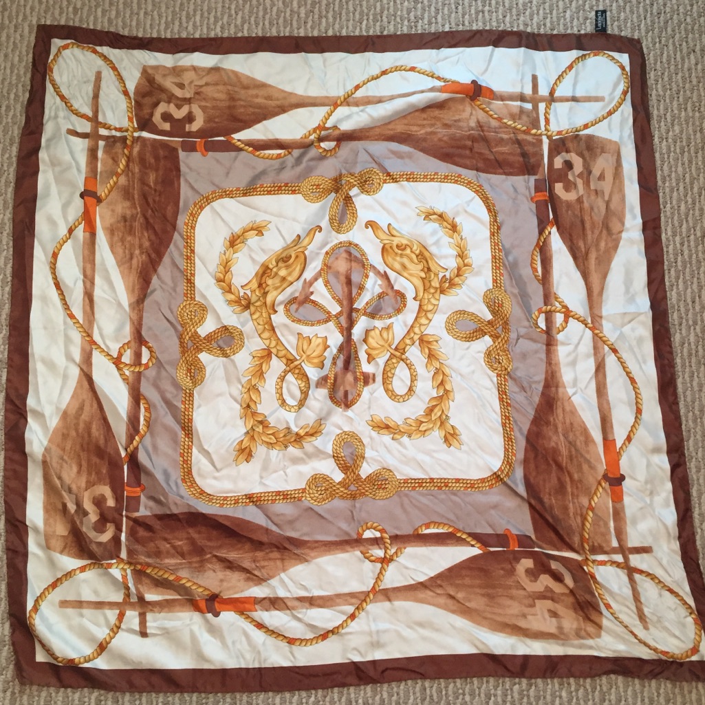 Gorgeous Larioseta 100 Silk Made In Italy Scarf